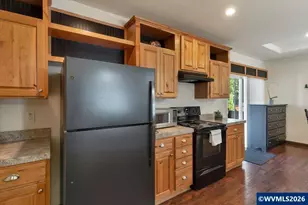 567 Cedar St SW, Willamina, OR 97396 - Photo 18