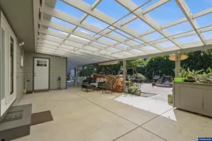 1270 E Jefferson St, Stayton, OR 97383 - Photo 30