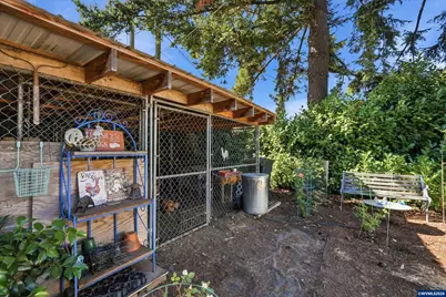 1270 E Jefferson St, Stayton, OR 97383 - Photo 36