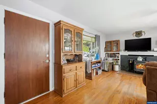 1270 E Jefferson St, Stayton, OR 97383 - Photo 14