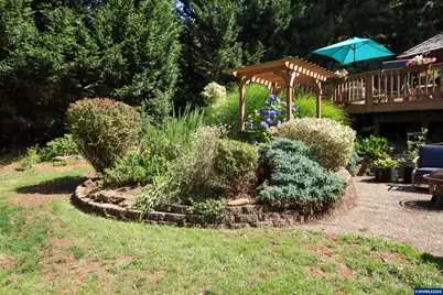 94607 Shelley Ln, Coquille, OR 97423 - Photo 34