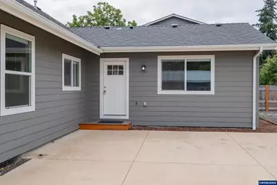 180 Hiatt St, Lebanon, OR 97355 - Photo 30
