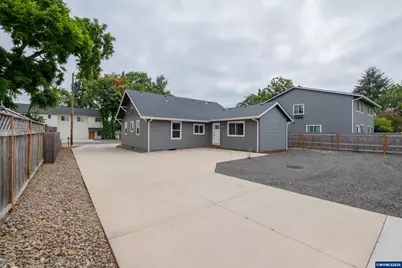 180 Hiatt St, Lebanon, OR 97355 - Photo 28