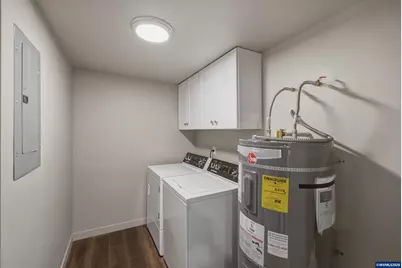 180 Hiatt St, Lebanon, OR 97355 - Photo 18
