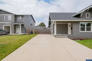 180 Hiatt St, Lebanon, OR 97355 - Photo 34