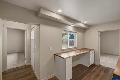 180 Hiatt St, Lebanon, OR 97355 - Photo 16
