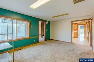 43304 Ames Creek Rd, Sweet Home, OR 97386 - Photo 2