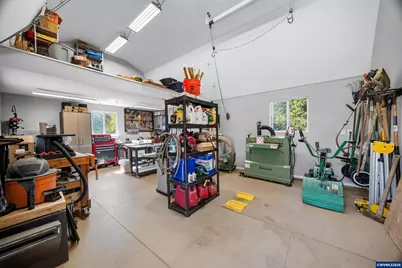 2350 Holly Pl NW, Albany, OR 97321 - Photo 12