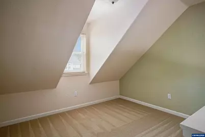 1519 Collins St NW, Salem, OR 97304 - Photo 28