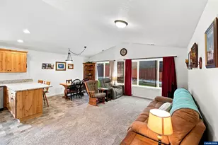 2390 Kokanee Way, Lebanon, OR 97355 - Photo 16
