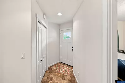 2390 Kokanee Wy, Lebanon, OR 97355 - Photo 2