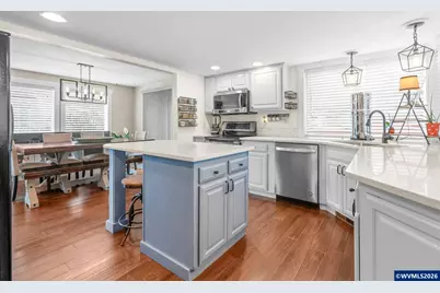 3057 Lakeview Ct NW, Salem, OR 97304 - Photo 12