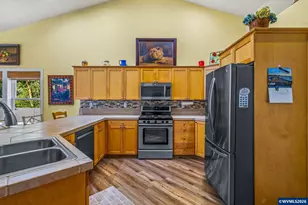 5860 Delaney Rd SE, Turner, OR 97392 - Photo 18