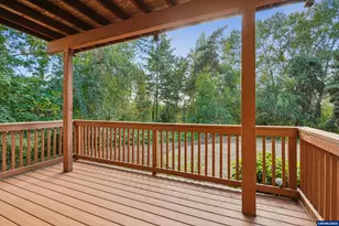 2465 Crestview Dr S, Salem, OR 97302 - Photo 20