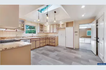 38647 Scravel Hill Rd NE, Albany, OR 97322 - Photo 14