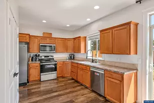 5128 Yukon Ct NE, Salem, OR 97305 - Photo 12