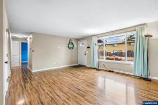 512 27th Av SE, Albany, OR 97322 - Photo 8