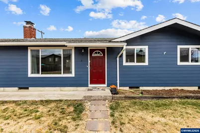 512 27th Av SE, Albany, OR 97322 - Photo 1