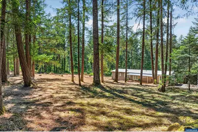 1111 Pioneer Rd, Dallas, OR 97338 - Photo 4