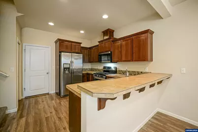 5725 Joynak St S, Salem, OR 97306 - Photo 8