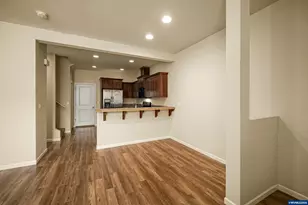5725 Joynak St S, Salem, OR 97306 - Photo 6
