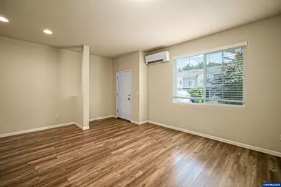 5725 Joynak St S, Salem, OR 97306 - Photo 4
