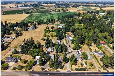 4663 Hazelgreen Rd NE, Salem, OR 97305 - Photo 48