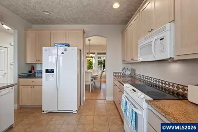 1899 SE Oar Dr, Lincoln City, OR 97367 - Photo 10