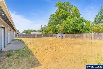 1535 W Oak St, Lebanon, OR 97355 - Photo 28
