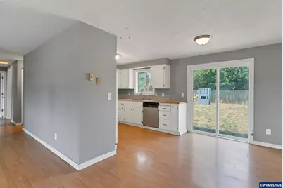 1535 W Oak St, Lebanon, OR 97355 - Photo 10