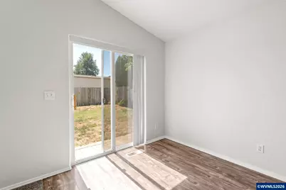 955 Margaret St E, Monmouth, OR 97361 - Photo 28