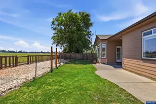 151 N 13th St, Jefferson, OR 97352 - Photo 42