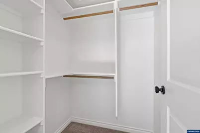 151 N 13th St, Jefferson, OR 97352 - Photo 24