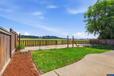 151 N 13th St, Jefferson, OR 97352 - Photo 40