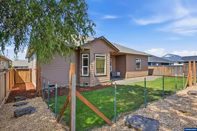 151 N 13th St, Jefferson, OR 97352 - Photo 46