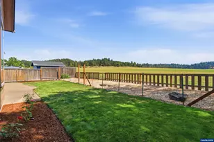 151 N 13th St, Jefferson, OR 97352 - Photo 44