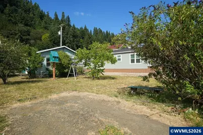 147 E Main St, Alsea, OR 97324 - Photo 4