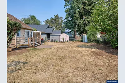 845 S Water St, Silverton, OR 97381 - Photo 38