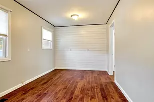 845 S Water St, Silverton, OR 97381 - Photo 8