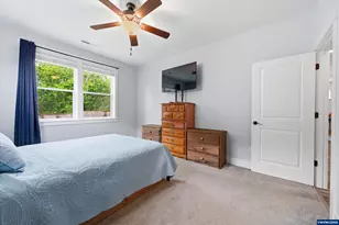 393 NW Denton Ave, Dallas, OR 97338 - Photo 22