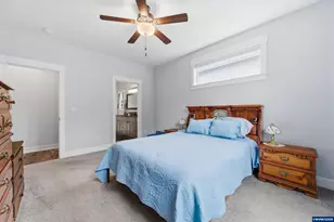 393 NW Denton Ave, Dallas, OR 97338 - Photo 20