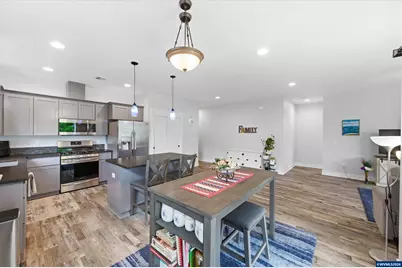 393 NW Denton Av, Dallas, OR 97338 - Photo 8