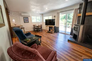 35349 Blitz Ln, Blodgett, OR 97326 - Photo 12