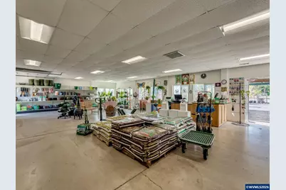 5795 S Santiam Hwy, Lebanon, OR 97355 - Photo 20