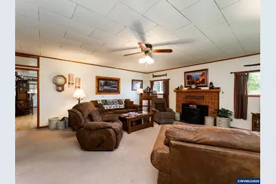 5795 S Santiam Hwy, Lebanon, OR 97355 - Photo 28