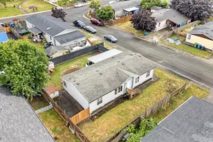 930 Mahan Lp, Gervais, OR 97026 - Photo 1