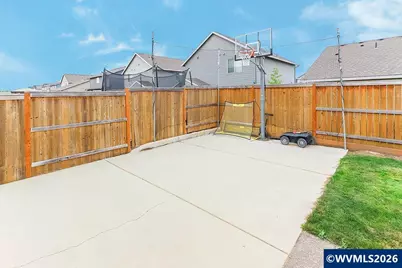 4910 Armstrong Av NE, Salem, OR 97305 - Photo 18