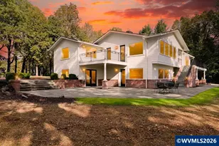 481 NW Douglas St, Dallas, OR 97338 - Photo 1