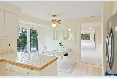 481 NW Douglas St, Dallas, OR 97338 - Photo 26