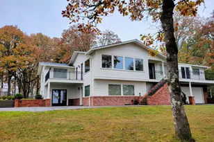 481 NW Douglas St, Dallas, OR 97338 - Photo 2